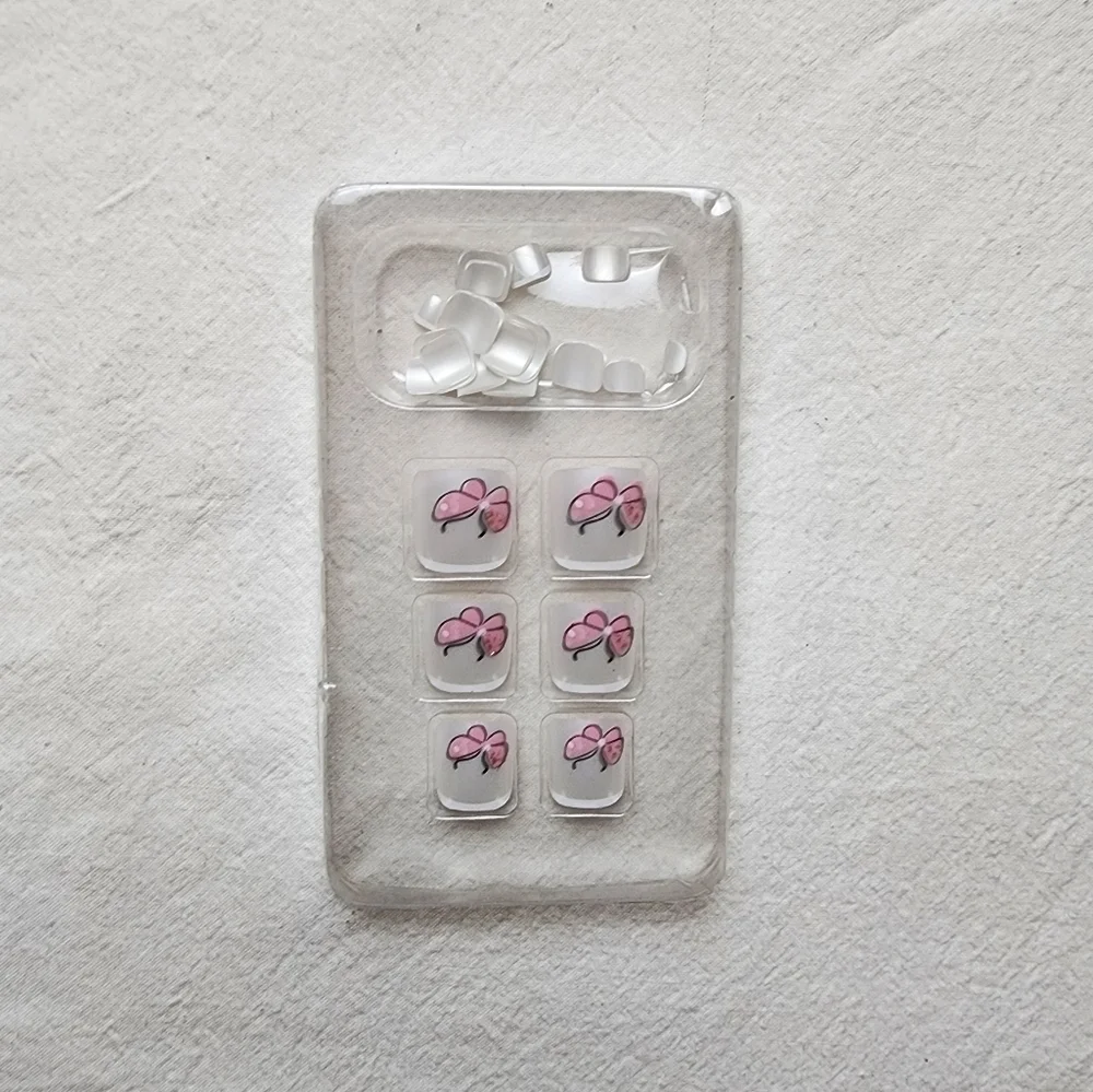 N/A 24 pieces